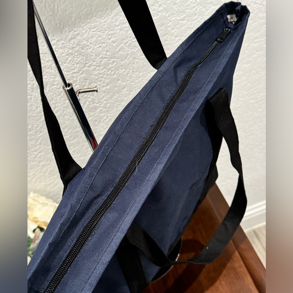 Canvas San Francisco Bag - Picture 5 of 6